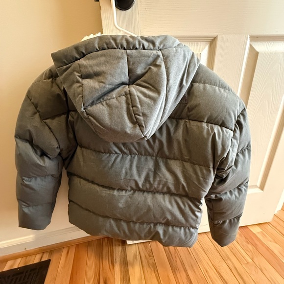 The North Face Kids Gray Puffer Jacket - Picture 3 of 6